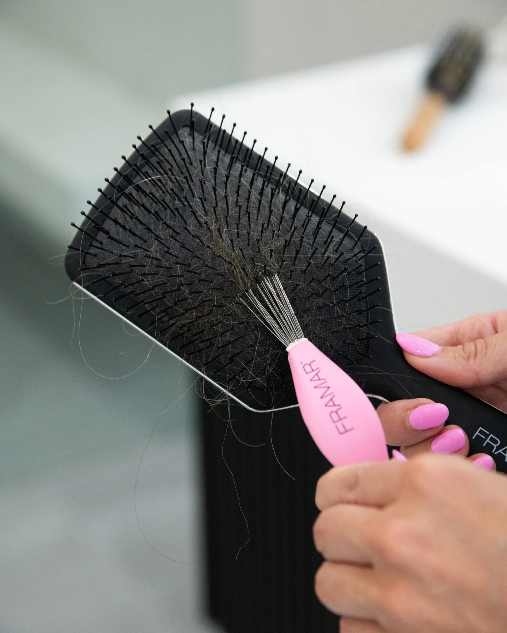 Brush Cleaner - Pink - Image 3