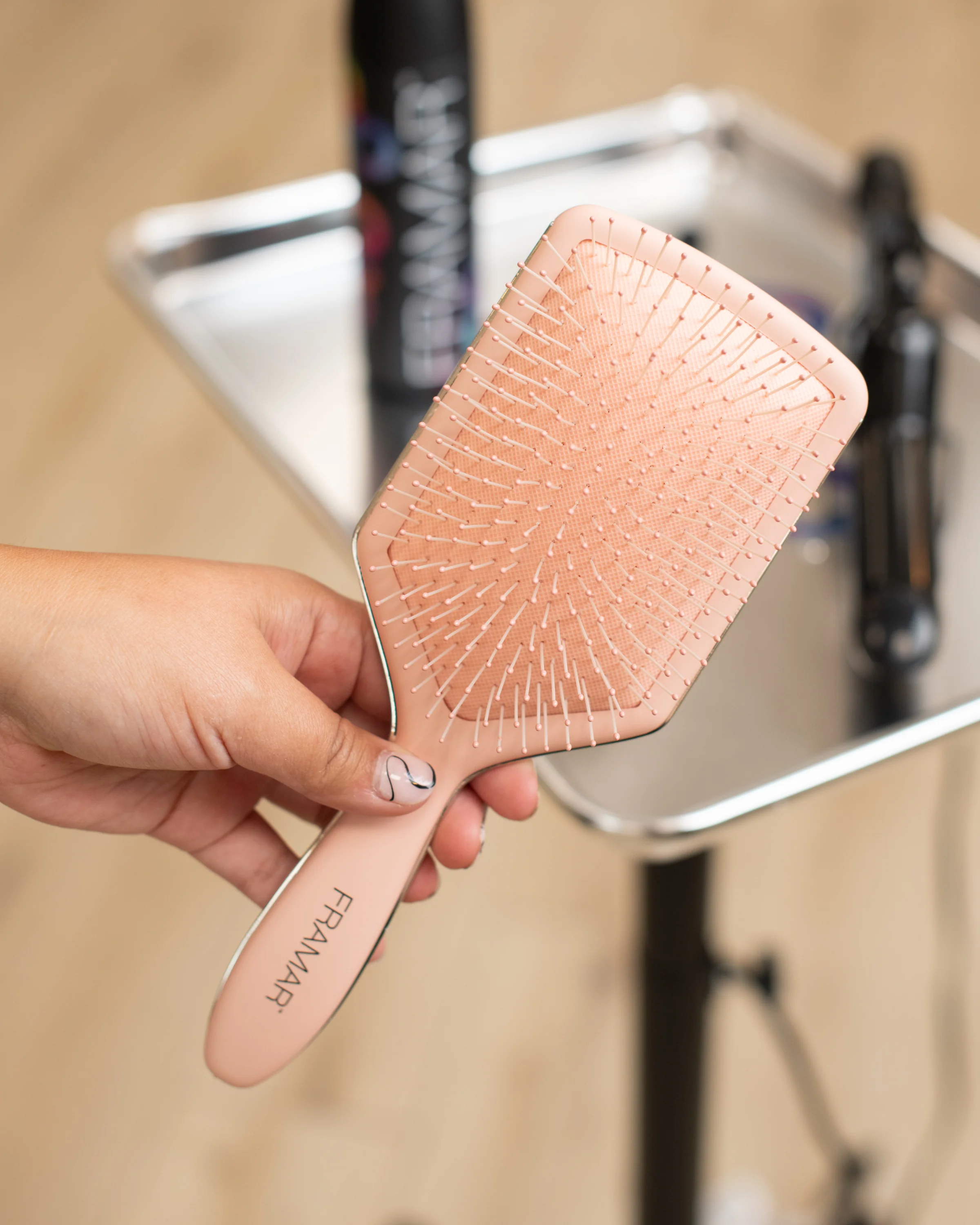 Champagne Mami - Paddle Brush - Image 6