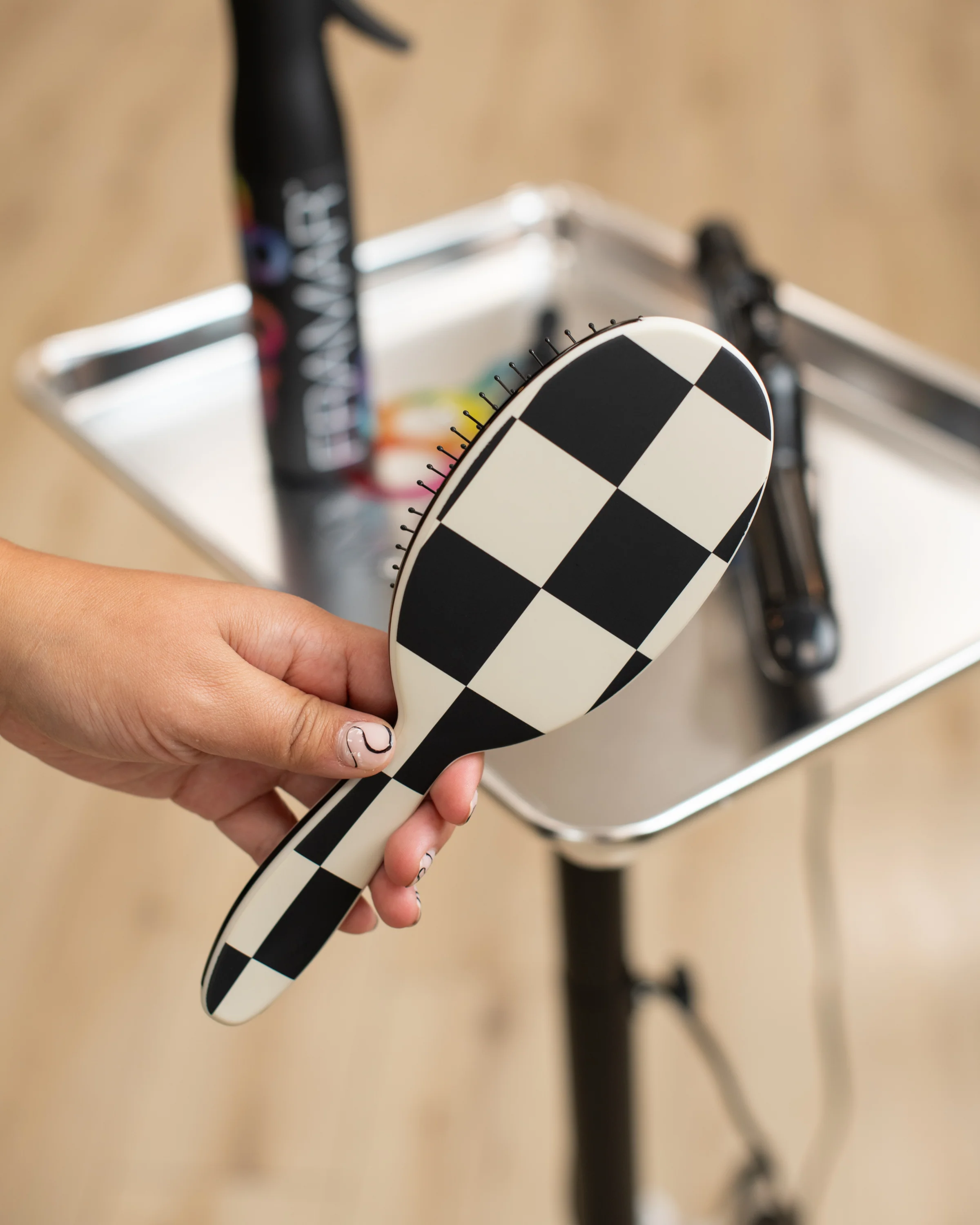 Checked Out - Detangle Brush - Image 5