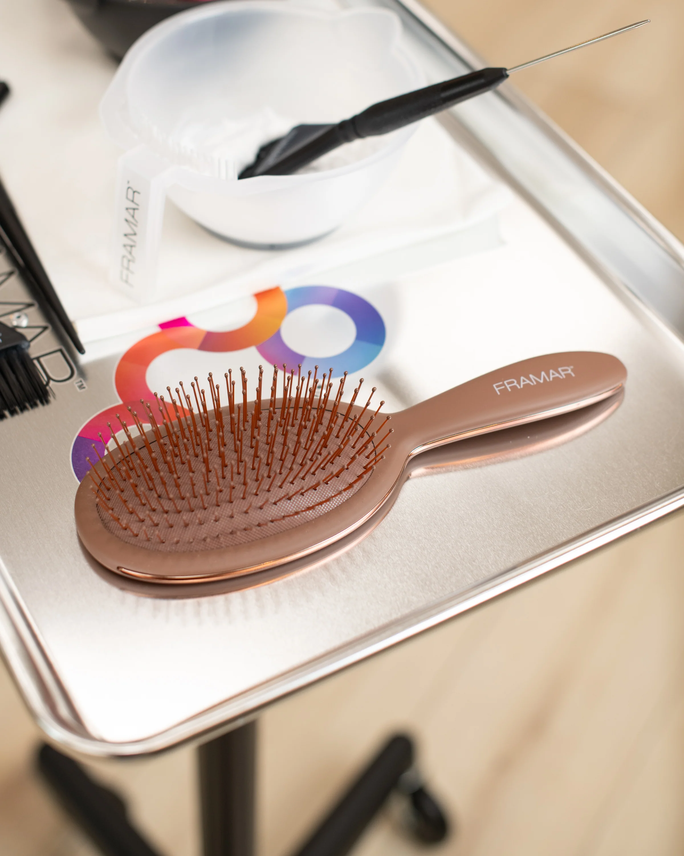Chocolate - Detangle Brush - Image 3