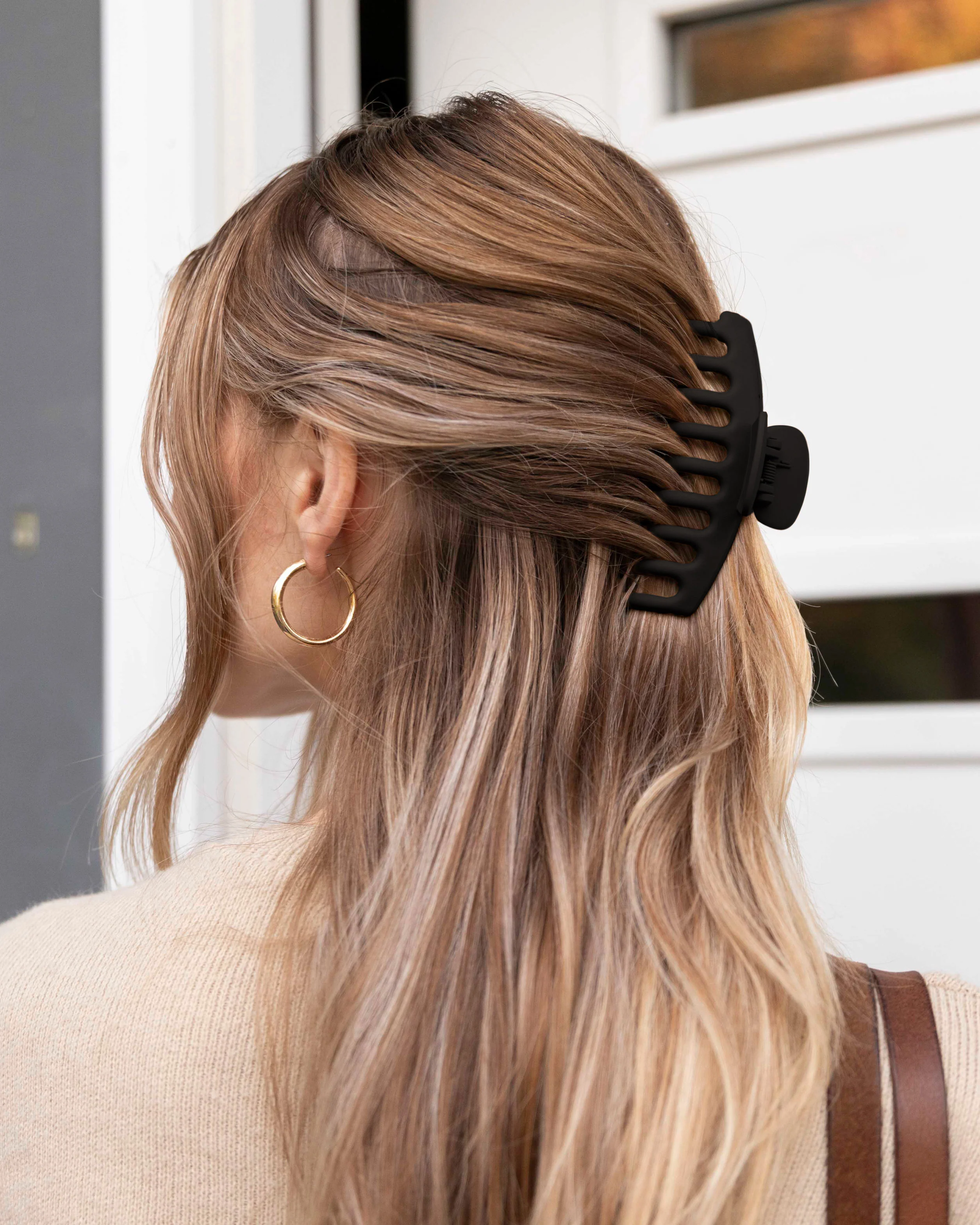 Claw Clips - Black - Image 5