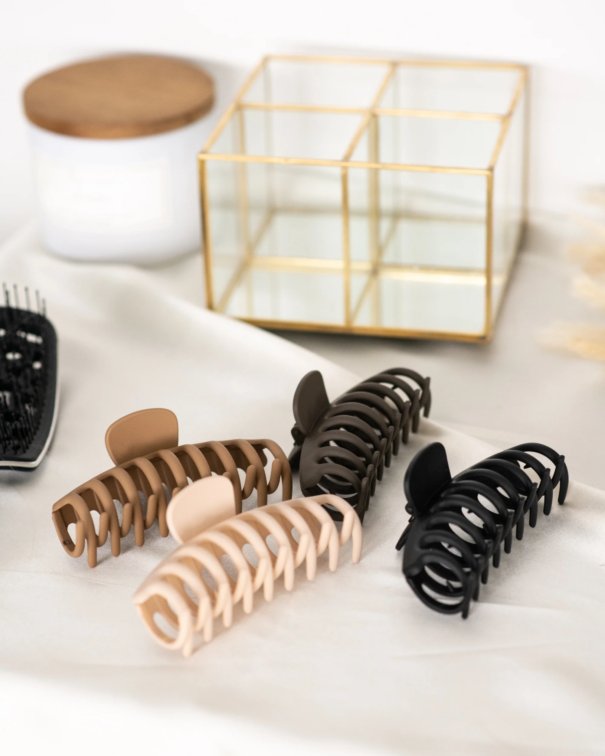 Claw Clips - Neutral - Image 6