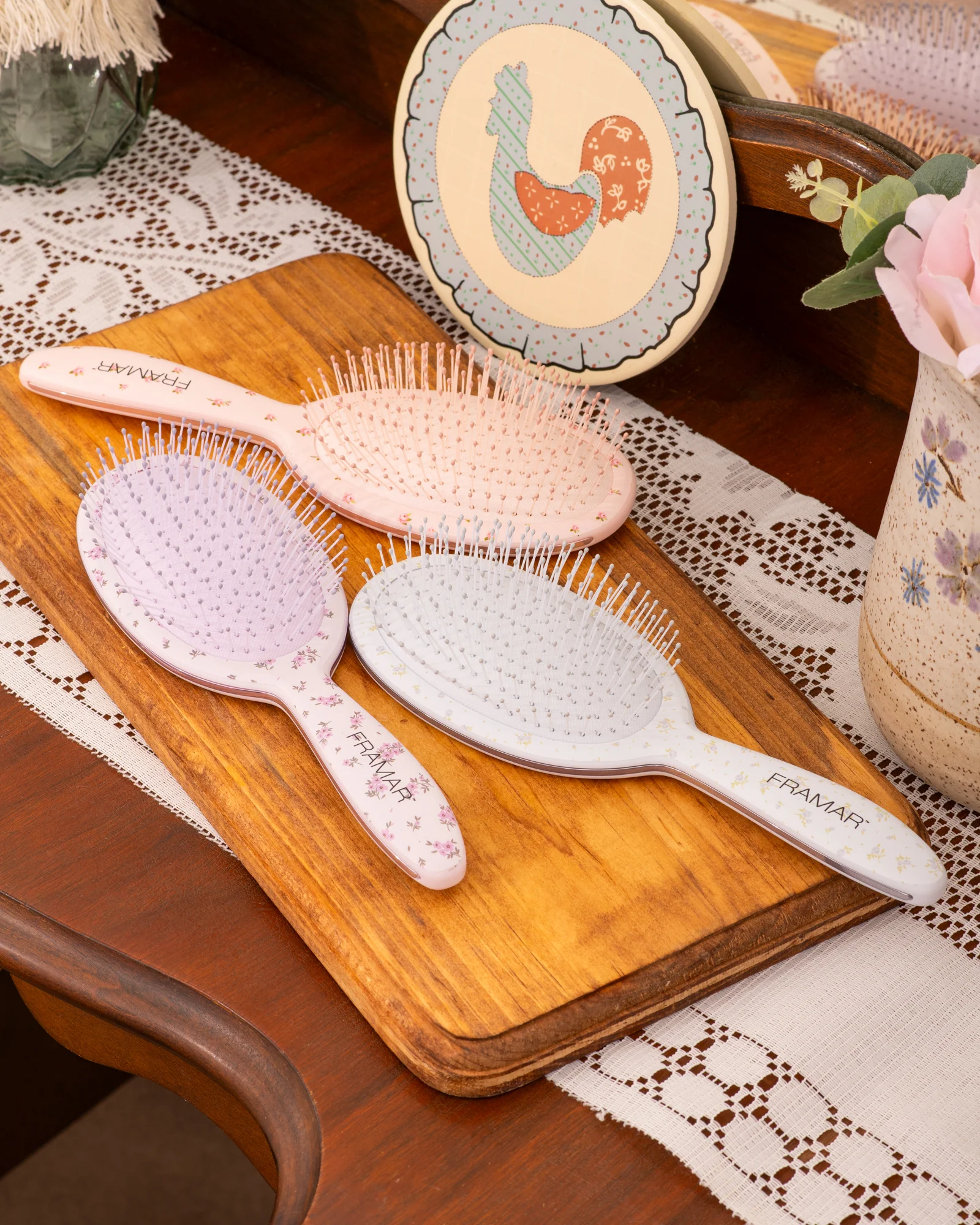 Country Charm - 9PC Detangle Brush Display - Image 7