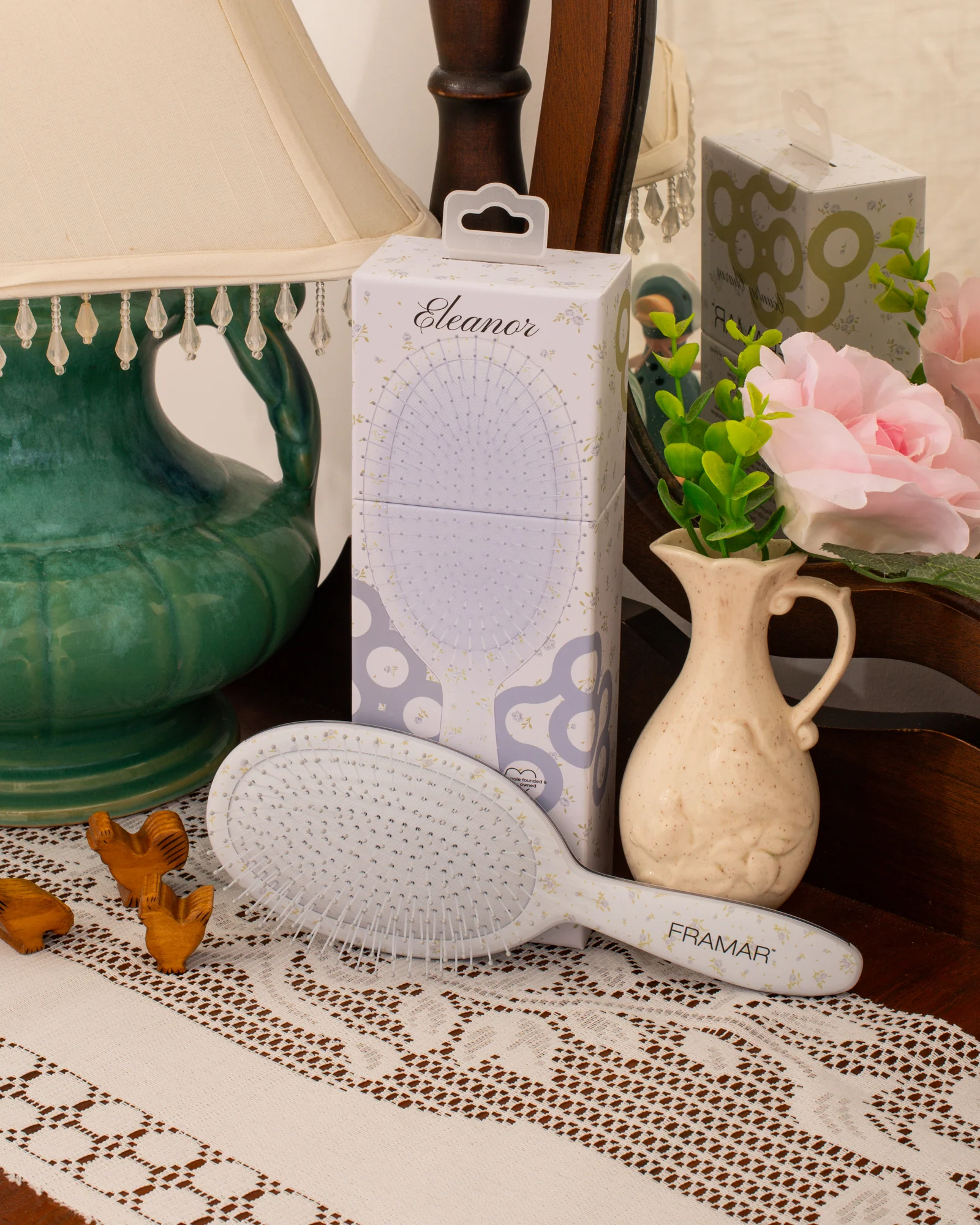 Eleanor - Detangle Brush - Image 4