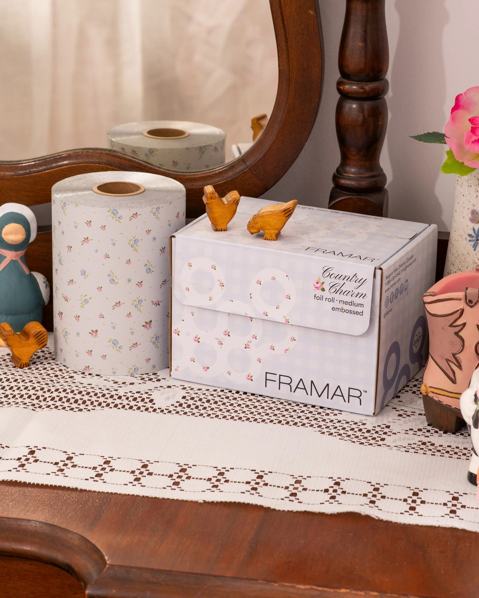 Country Charm - Embossed Roll - Image 4