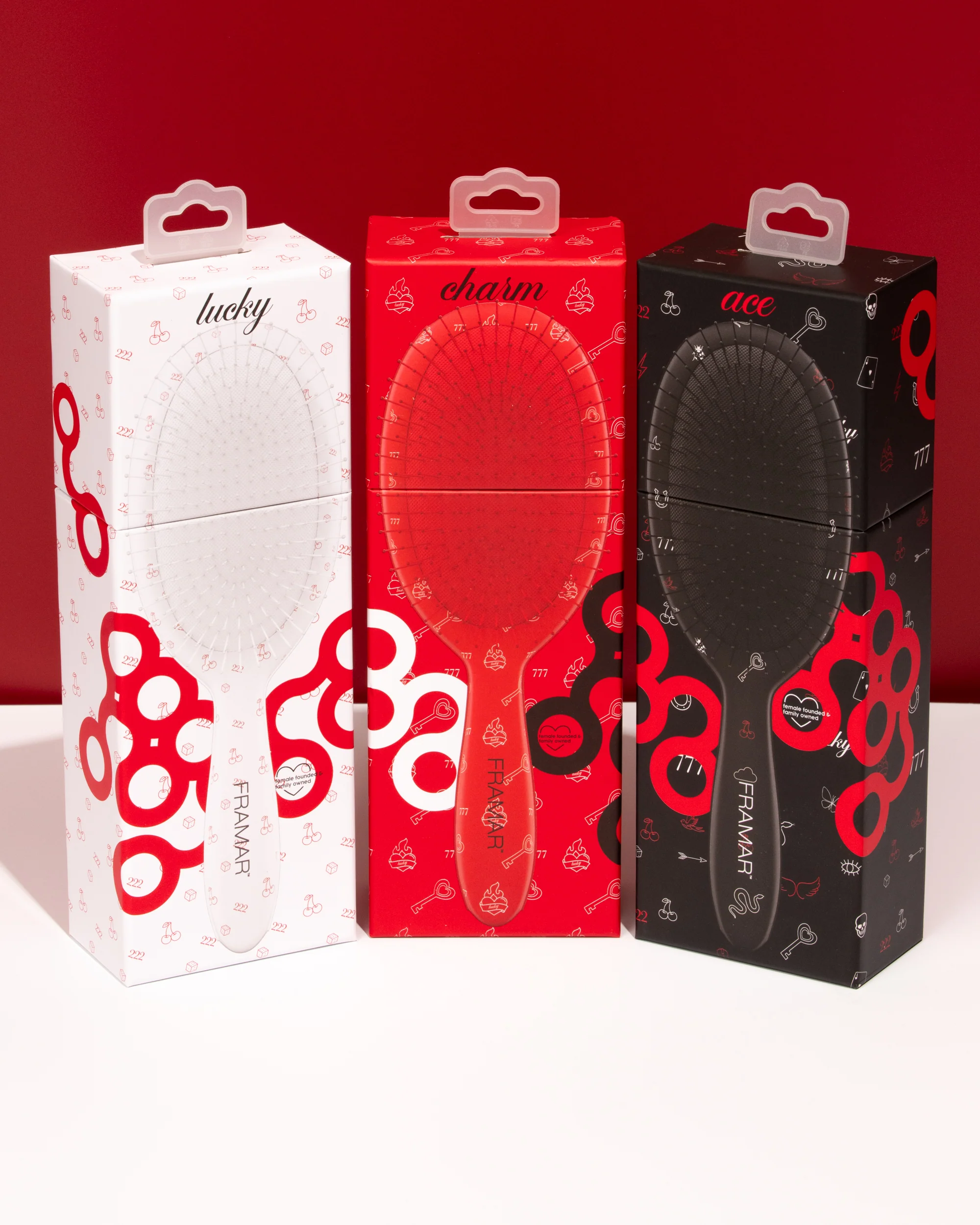 Get Lucky - Detangle Brush 9pc Display - Image 4