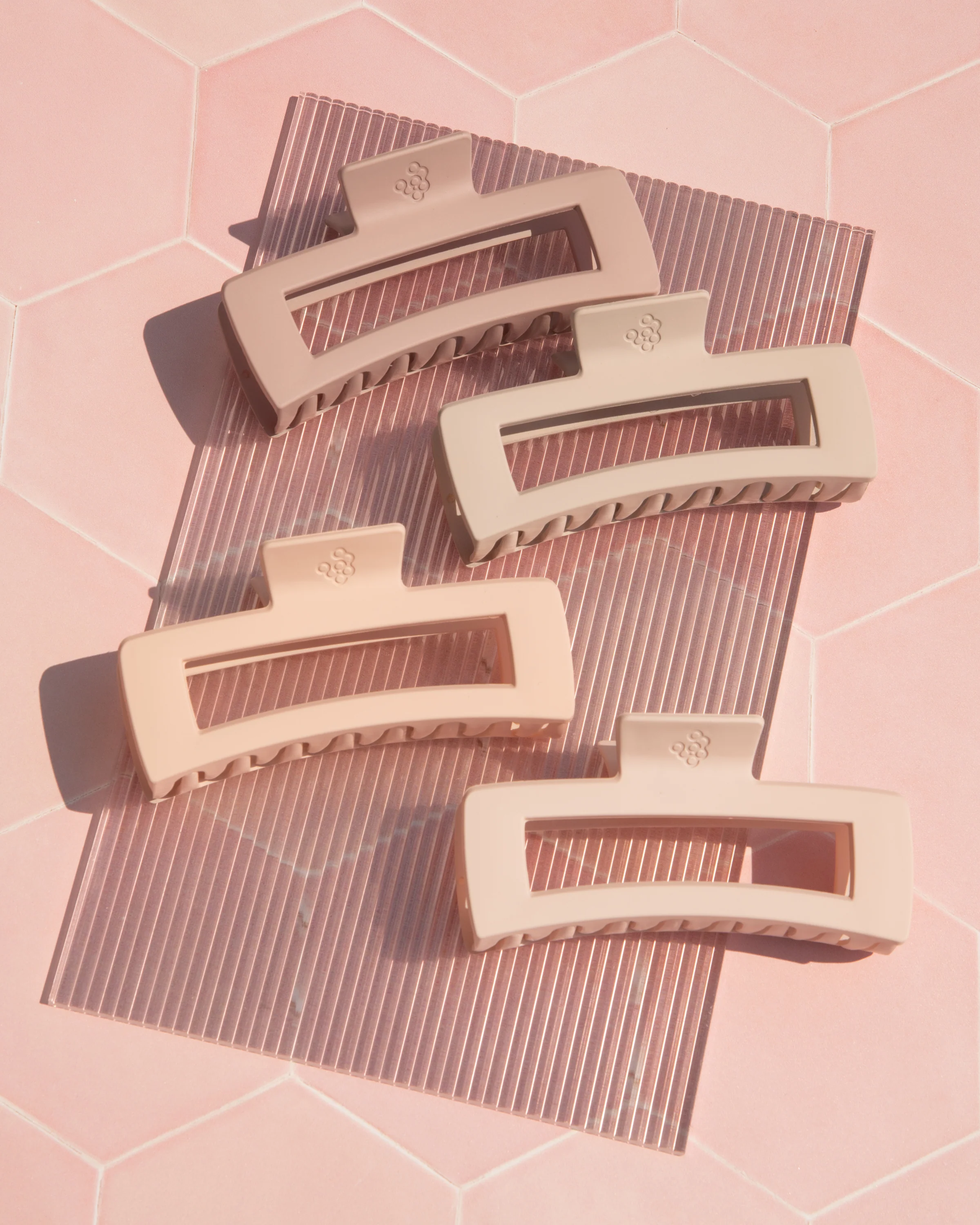 King Klaws - Blush - Image 3